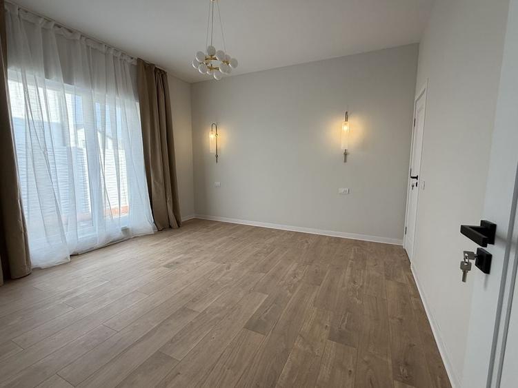 Casă cu 3 camere în Orizont