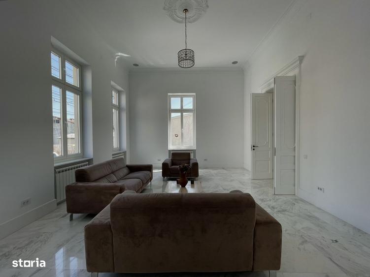 Casă cu 4 camere cu Teren 152 Mp în Ultracentral