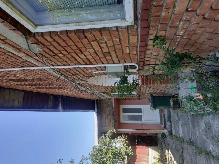 Casă cu 4 camere cu Teren 600 Mp în Puchenii-Moșneni