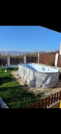 Casă cu 3 camere cu Teren 385 Mp în Central