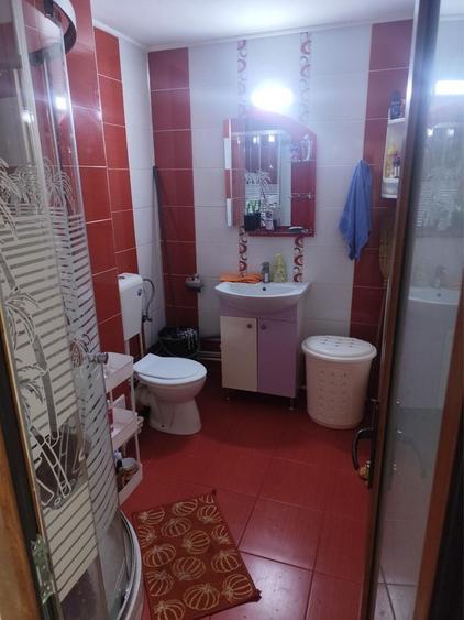 Apartament cu 2 camere decomandat în Exterior Vest