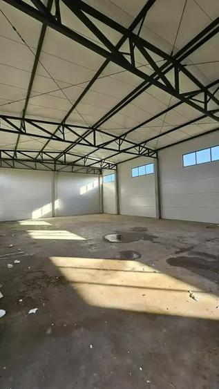 Spațiu industrial, de 594 mp, în Sud