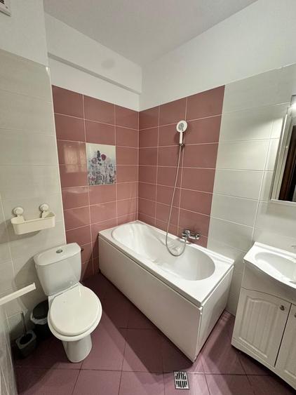 Apartament cu 2 camere semidecomandat în Bucureștii Noi