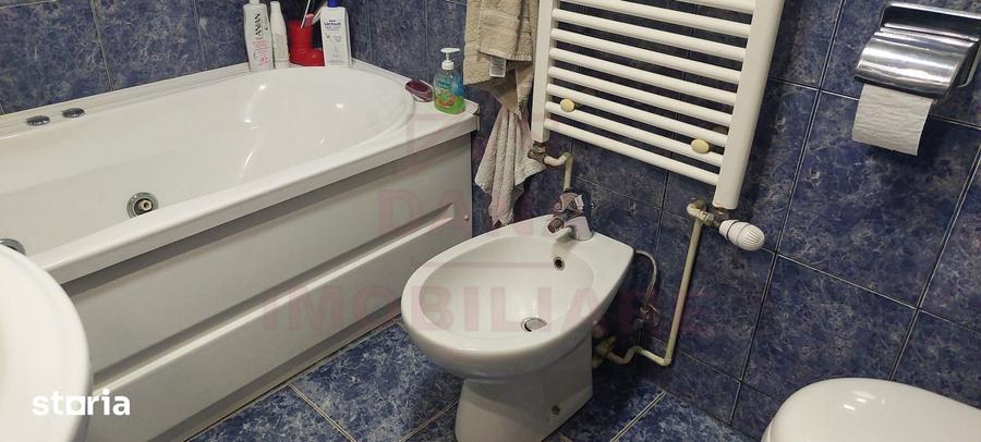 Casă cu 4 camere cu Teren 260 Mp în Central