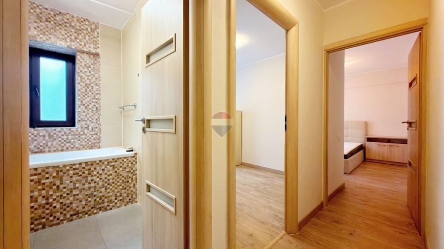 Apartament cu 3 camere decomandat, mobilat în Mihai Bravu