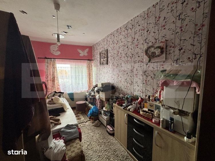 Casă cu 3 camere cu Teren 1100 Mp în Var