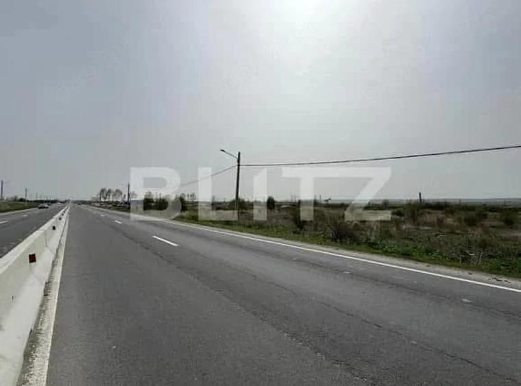 Teren de 10763 mp, în Brădești