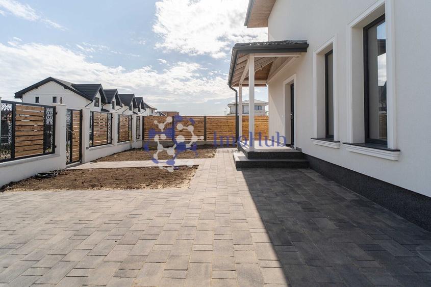 Casă individuală cu 4 camere cu Teren 528 Mp în Breazu