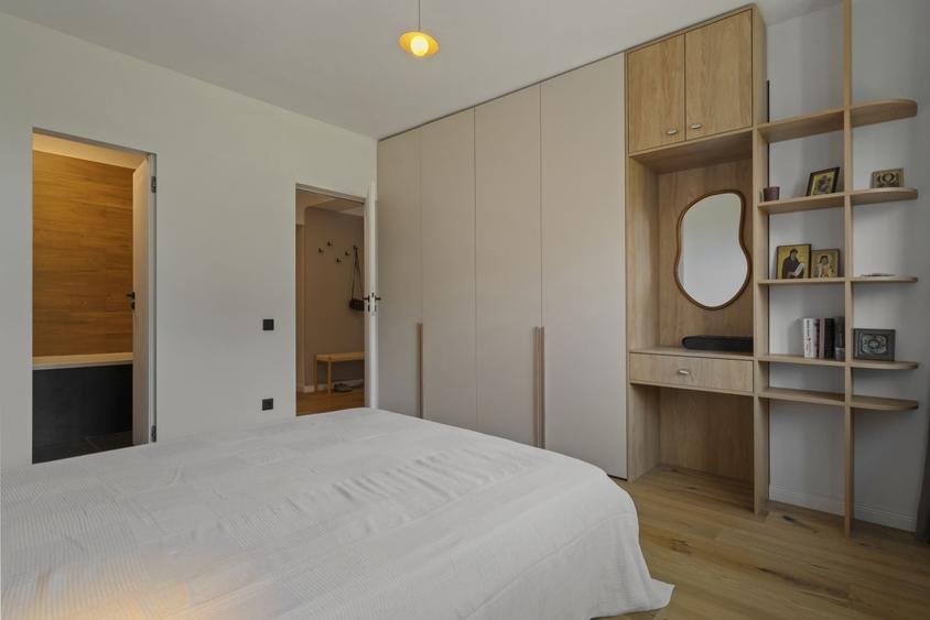 Apartament cu 3 camere decomandat, mobilat în Aviației