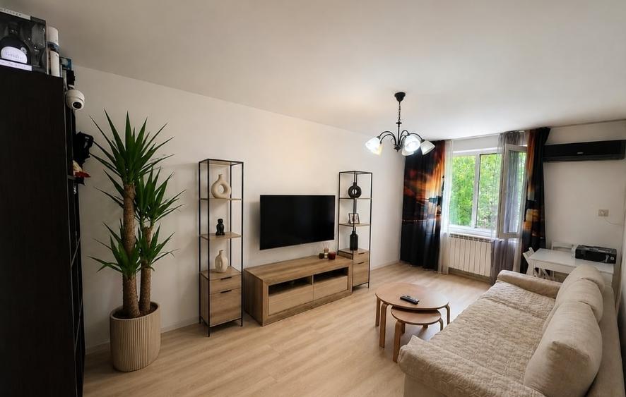 Apartament cu 3 camere în Basarabia