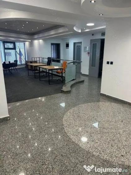 Spațiu comercial, de 140 mp, în Dacia