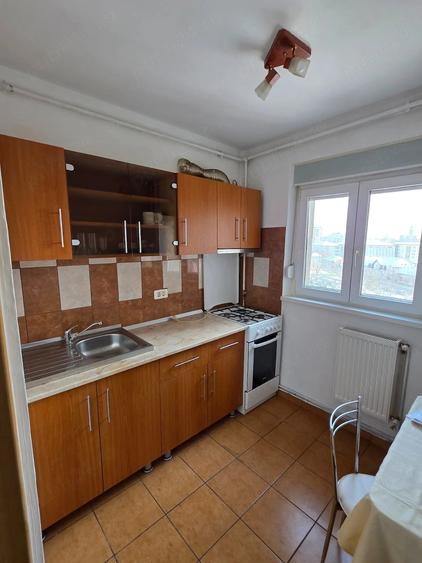 Apartament cu 2 camere semidecomandat în Bogdăneștilor