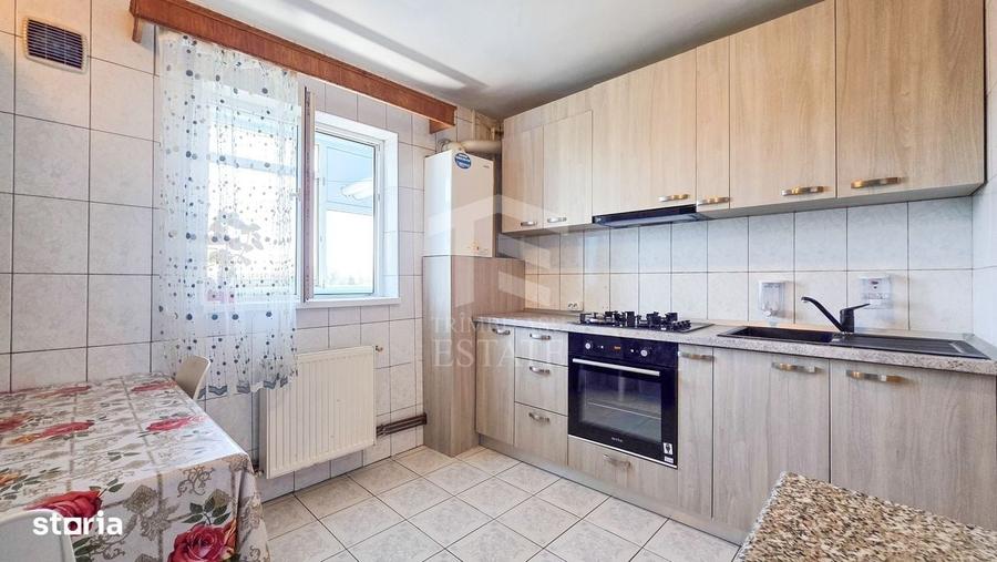 Apartament cu 2 camere decomandat în Central