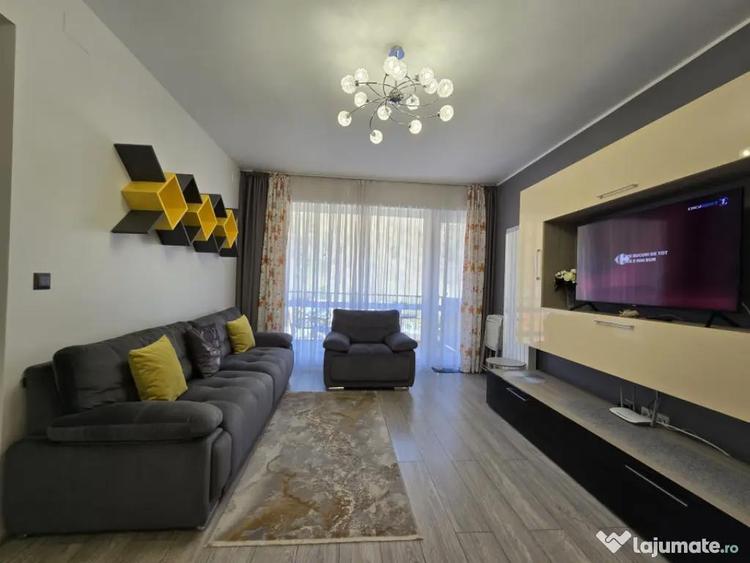 Apartament cu 2 camere semidecomandat în Platoul Izvor