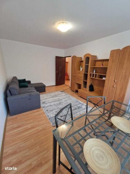 Apartament cu 3 camere decomandat în Gorjului
