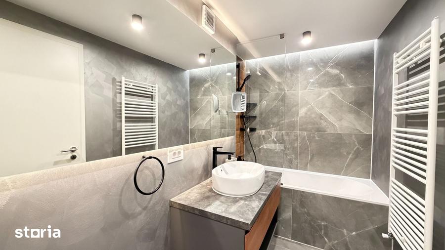 Apartament cu 4 camere în Tractorul