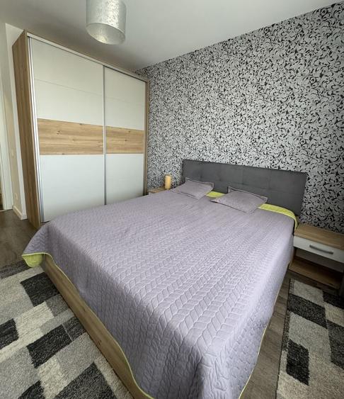 Inchiriez apt. 2 camere, 450 - 6