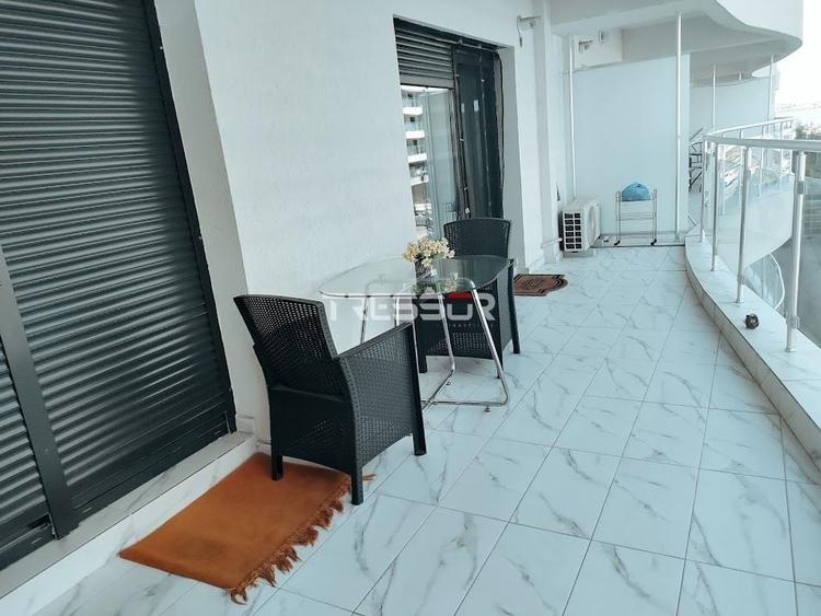 Apartament cu 2 camere semidecomandat, mobilat în Nord