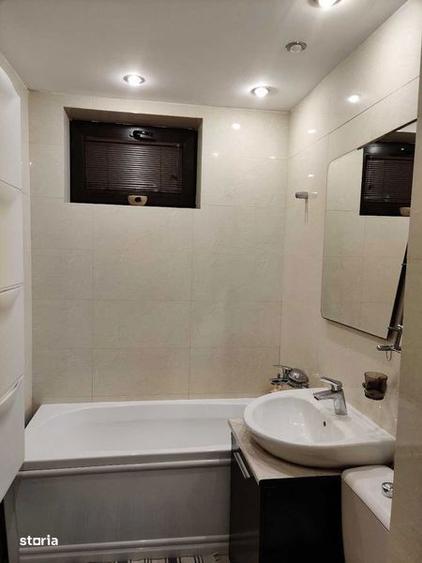 Apartament cu 3 camere decomandat în ICIL
