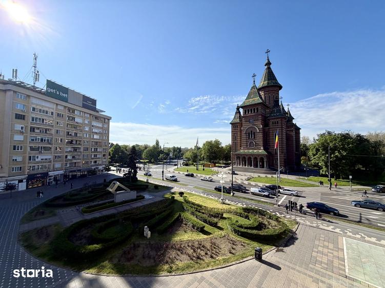 Apartament cu 4 camere în Central