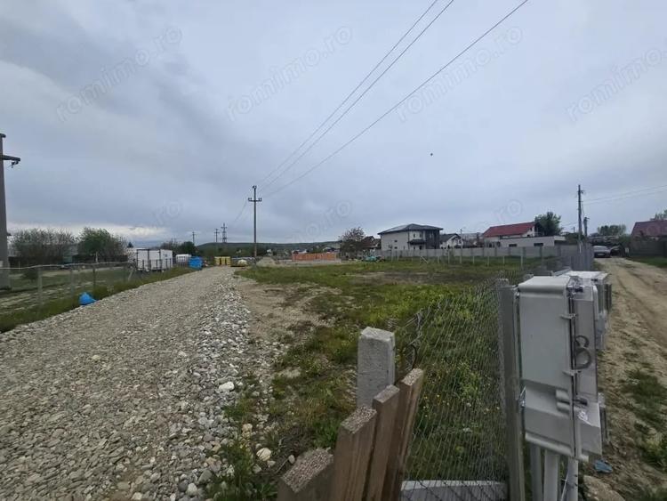 Teren de 942 mp, în Central