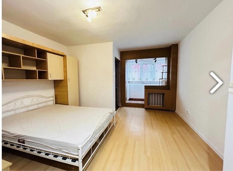 Garsonieră semidecomandată în Costin Georgian