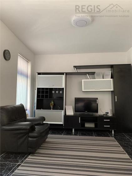 Apartament cu 2 camere semidecomandat în Centrul Istoric