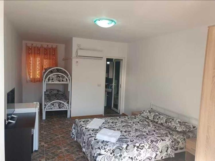 Casă cu 4 camere în Maliuc