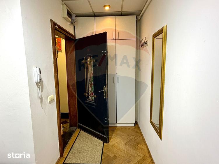 Apartament cu 2 camere, mobilat în Centrul Istoric