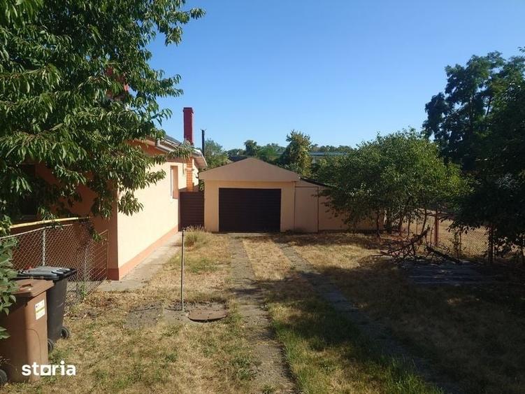 Casă cu 4 camere cu Teren 120 Mp în Central