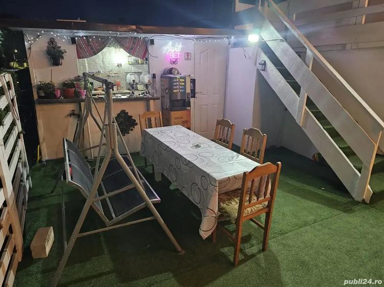 Casă cu 6 camere cu Teren 344 Mp în Costinești
