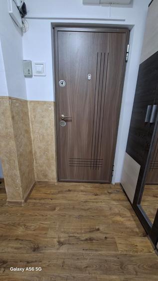Garsonieră decomandată în Lotus