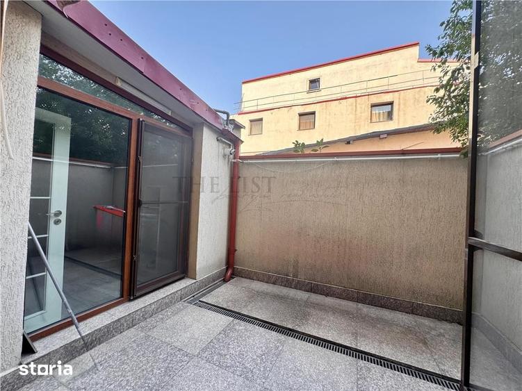 Apartament cu 3 camere în Aviației