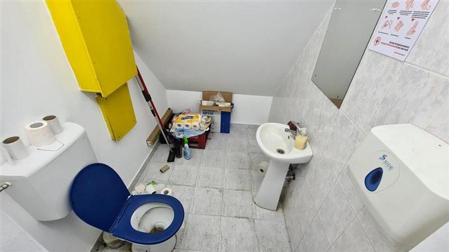 Spațiu comercial, de 200 mp, în Complex Studențesc