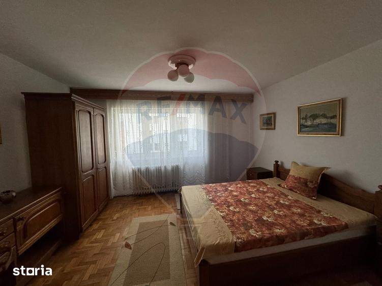 Apartament cu 2 camere decomandat în Orașul Vechi