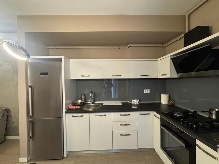 Apartament cu 2 camere decomandat, mobilat în Herăstrău