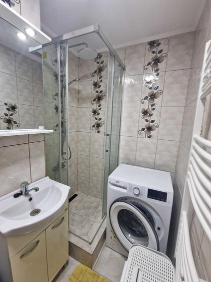 Garsonieră decomandată în Tineretului