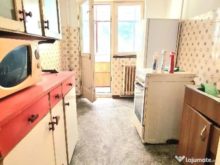 Apartament cu 2 camere decomandat în Ultracentral