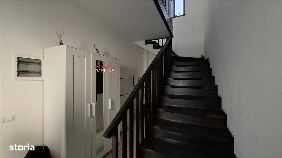 Casă cu 6 camere cu Teren 507 Mp în Central