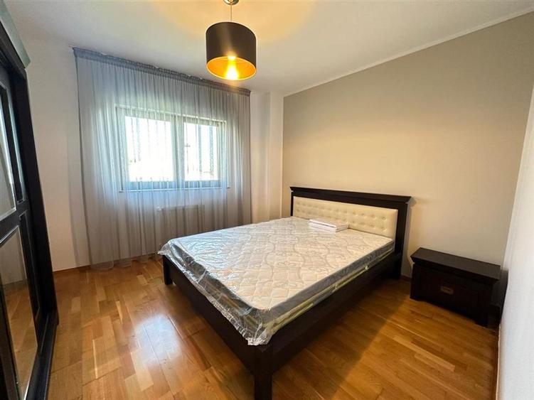 Apartament cu 2 camere decomandat, mobilat în Județean