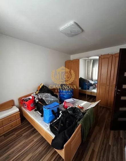 Apartament cu 2 camere decomandat, mobilat în Semicentral