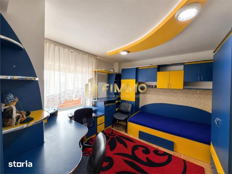 Apartament cu 3 camere în George Enescu
