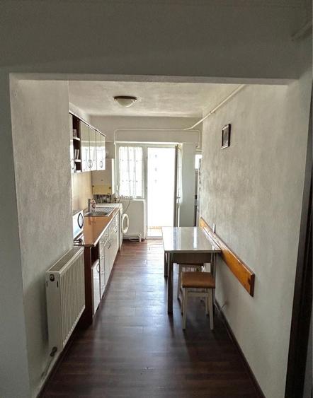 Apartament cu 2 camere decomandat în Exterior Vest