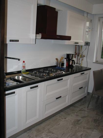 Apartament cu 2 camere decomandat în Exterior Vest