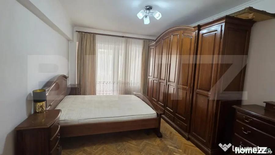Apartament cu 4 camere decomandat în Lucian Blaga