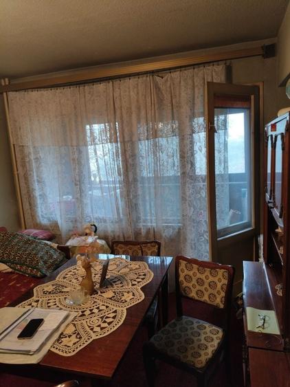 Apartament cu 2 camere semidecomandat în Sud