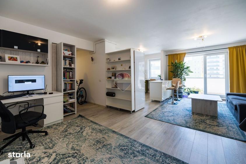 Apartament cu 3 camere în Tractorul