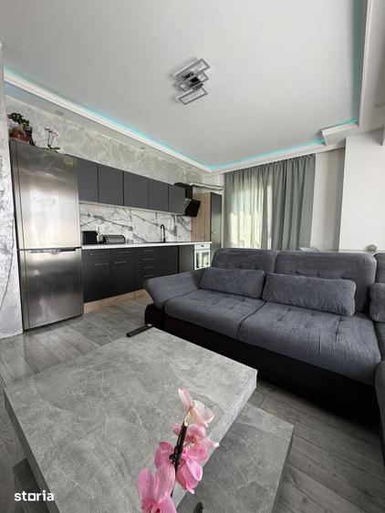 Apartament cu 4 camere decomandat în Iosia