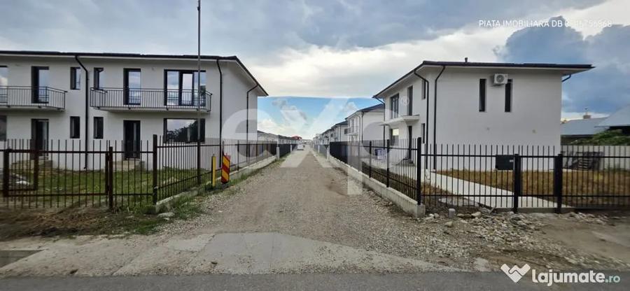 Casă cu 4 camere cu Teren 250 Mp în Matraca