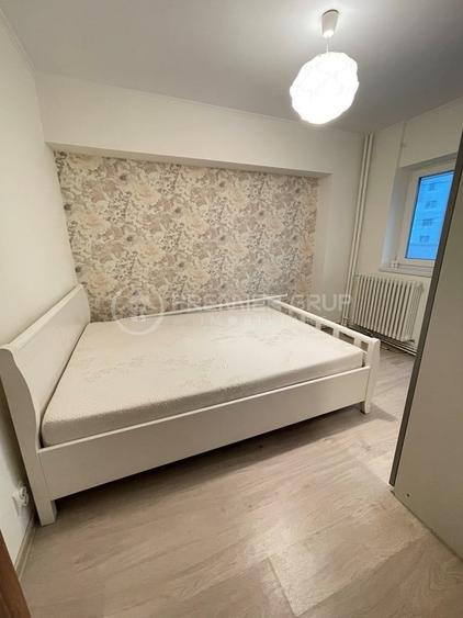 Apartament cu 3 camere decomandat în Păcurari